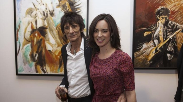 Μπαμπάς διδύμων στα 69 ο Ron Wood των Rolling Stones