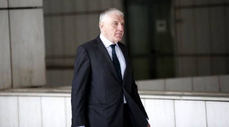 Πούλησε τη βίλα του στη Σύρο ο Γιάννος Παπαντωνίου - Ποιος την αγόρασε