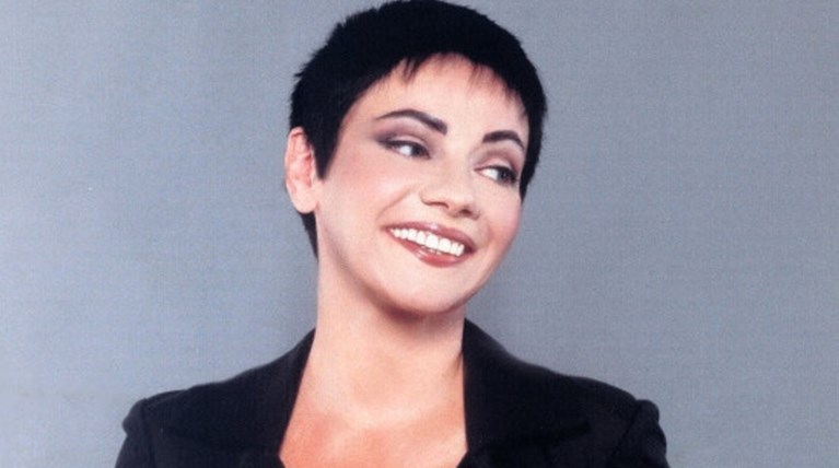 Ομορφιά μου,το πιό επιδέξιο είναι να είσαι ο ρόλος σου