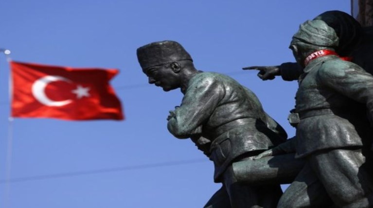«Εξάψαλμος» από ΝΔ-Ποτάμι για το Τουρκικό ΥΠΕΞ και την Αγιά Σοφιά
