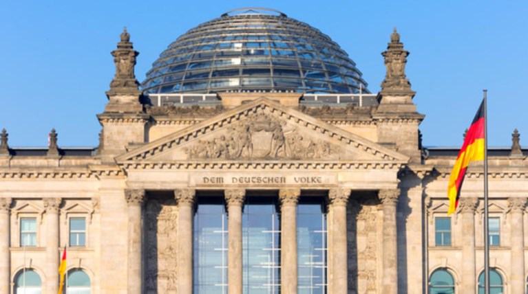 Πώς σχολιάζει το Βερολίνο την ανάγνωση του Κορανίου στην Αγιά Σοφιά