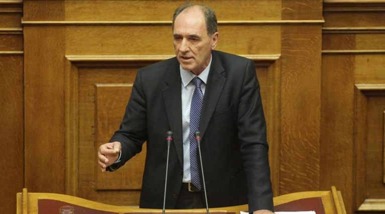 Σταθάκης: Μόνο τα 15 δισ. είναι εισπράξιμα από τις οφειλές στο δημόσιο