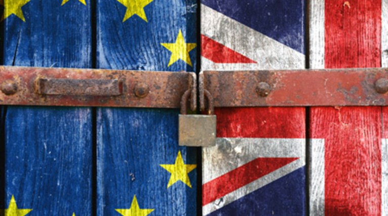 Στο τραπέζι τα σενάρια χάους σε περίπτωση Brexit