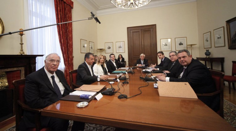 Αντιπαράθεση Κυβέρνησης, ΝΔ & ΠΑΣΟΚ για τα πλεονάσματα
