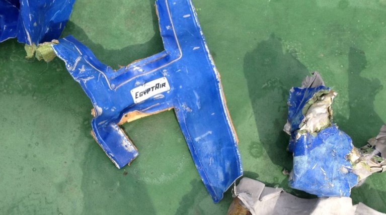 Καταστράφηκαν τα δύο «μαύρα κουτιά» της EgyptAir