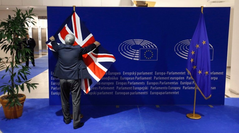 Bremain αλλά με οριακή πλειοψηφία «βλέπει» η Citi