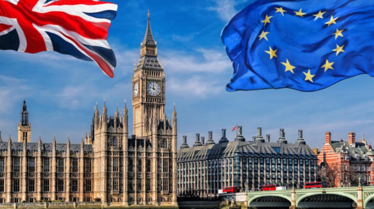Οριακά μπροστά το Brexit σε νέα δημοσκόπηση