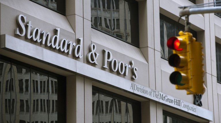 S&P: Με Brexit η Βρετανία θα χάσει το ΑΑΑ