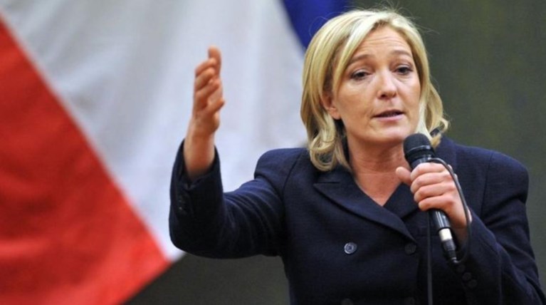 Δημοψήφισμα για Frexit ζητά τώρα η Μαρίν Λεπέν