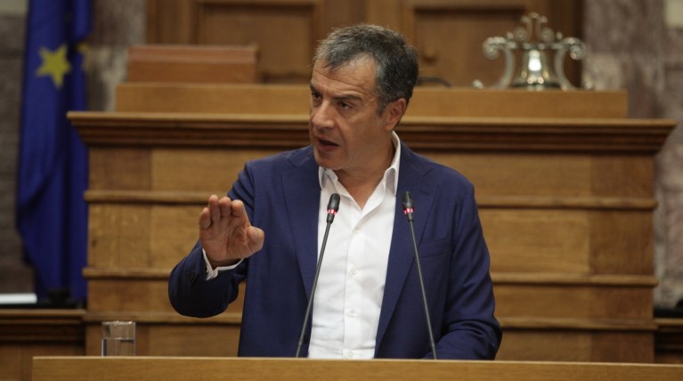 Στ.Θεοδωράκης: Στο νέο φορέα θέλουμε ανοιχτή εκλογή αρχηγού με κάλπες