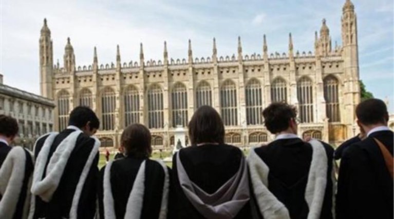 Τα βρετανικά πανεπιστήμια στέλνουν επιστολές σε έλληνες φοιτητές