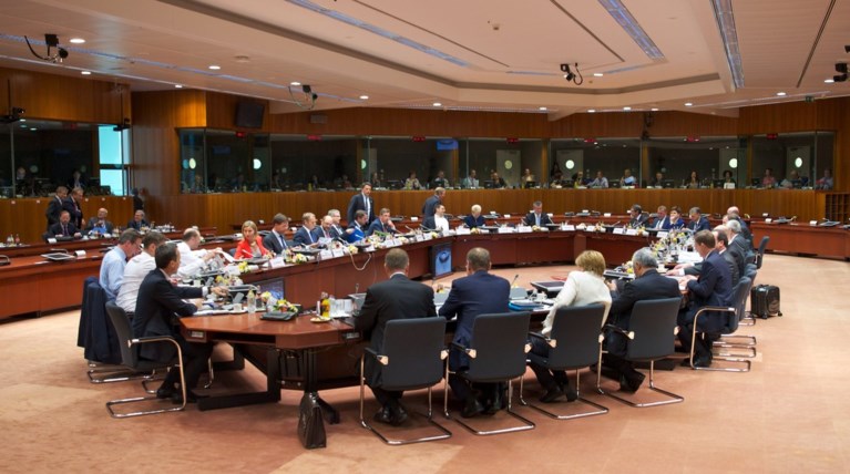 Δείτε τι τρώνε οι 28 στο επίσημο δείπνο