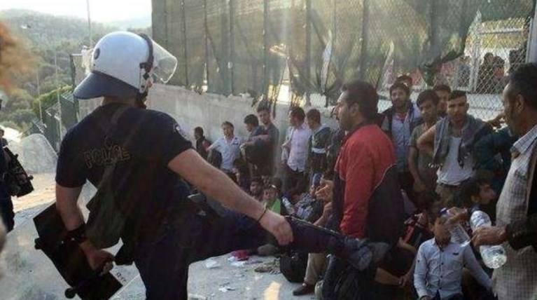 Καταγγελίες σοκ για αστυνομική βία σε βάρος προσφύγων