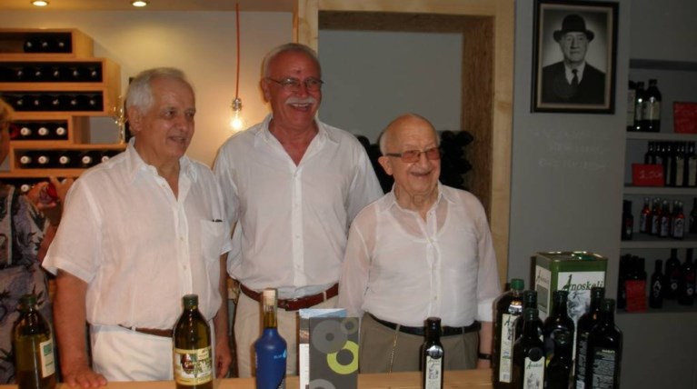 Η  ιστορία του ομίλου Μαμιδάκη