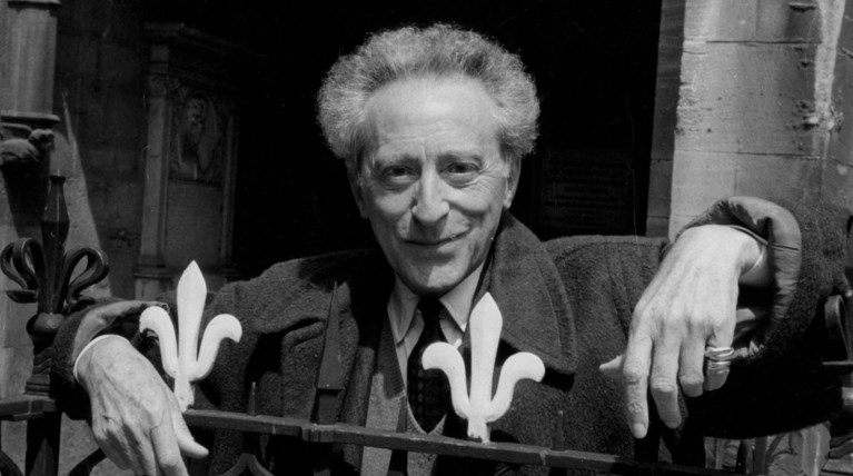 Σαν Σήμερα: Γεννιέται ο εμβληματικός δημιουργός του 20ου αιώνα Ζαν Κοκτό