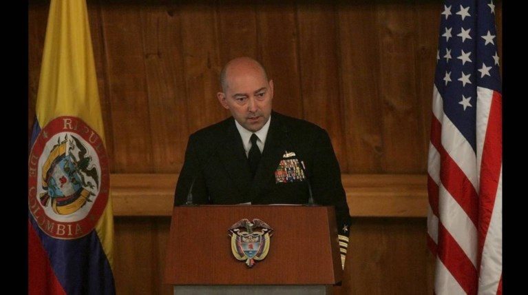 Τζέιμς Σταυρίδης: Ο ομογενής πιθανός υποψήφιος αντιπρόεδρος με τη Χίλαρι