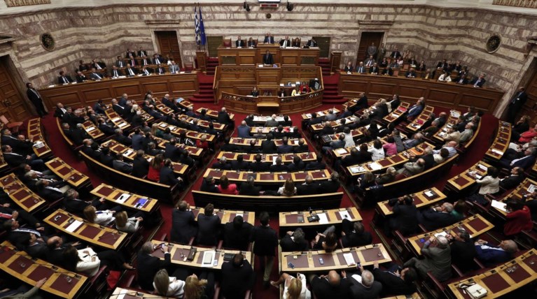 «Πονηρή» τροπολογία από ΝΔ στον εκλογικό νόμο