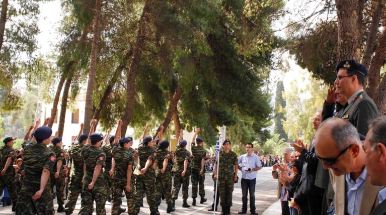 Αδειες και αμετάθετο:τα «δώρα» για τους στρατιωτικούς -συνδικαλιστές
