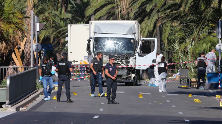 Τέσσερις συλλήψεις για την επίθεση στη Νίκαια της Γαλλίας
