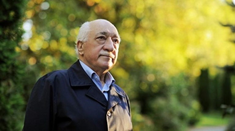 Γκιουλέν: Πιθανότατα στημένο το πραξικόπημα