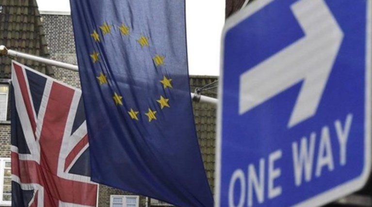 Υπουργός Brexit:Καμιά εγγύηση για τους νέους ευρωπαίους μετανάστες