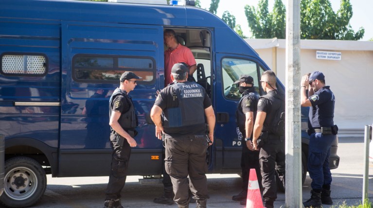 Εκδοση των οκτώ στην Τουρκία «δείχνει» ο Βίτσας