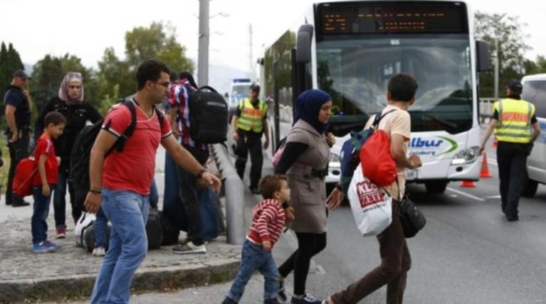 Αύξηση της προσφυγικής ροής βλέπει η γερμανική ελίτ