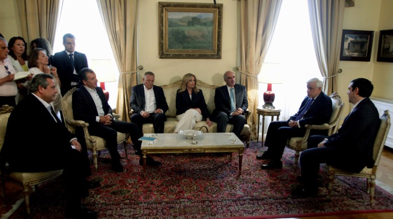 Ο Παυλόπουλος και το περίφημο "κιόσκι" στον κήπο του Προεδρικού