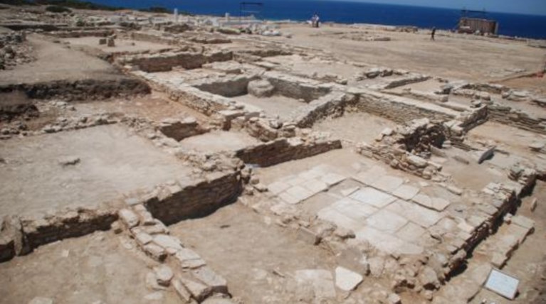 Στο φως το ιερό του Απόλλωνα στο ακατοίκητο Δεσποτικό