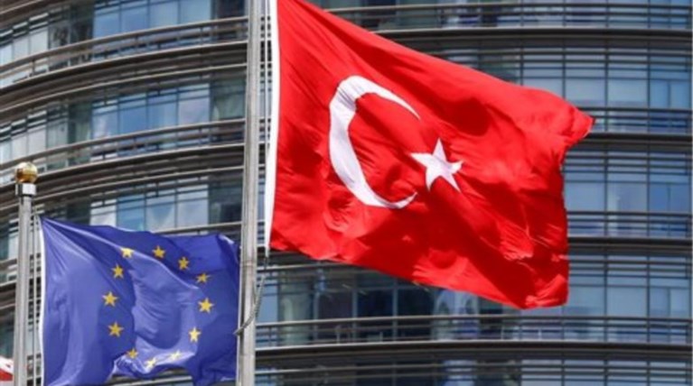Αυστηρό μήνυμα της ΕΕ στην Αγκυρα: Απαράδεκτα τα μέτρα