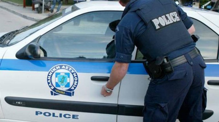 Συνέλαβαν 28χρονο στην Πάτρα για τη δολοφονία της μητέρας του