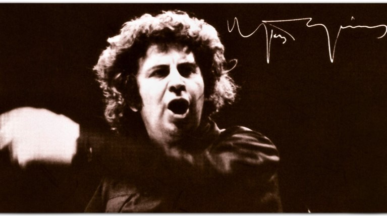 Ο Μίκης έκλεισε τα 91: Η πορεία του μεγάλου συνθέτη