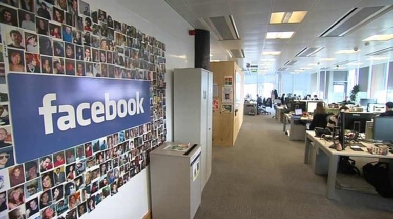 Με πρόστιμο έως $5 δισ. κινδυνεύει το Facebook λόγω φοροοαποφυγής