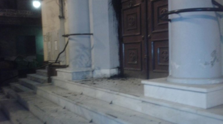Ανάληψη ευθύνης για βανδαλισμό σε εκκλησίες των Εξαρχείων