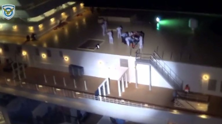 Καρέ – καρέ η αεροδιακομιδή ασθενούς με Super Puma της Πολεμικής Αεροπορίας