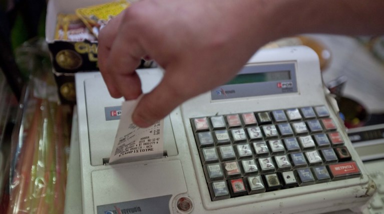 'Οργιο φοροδιαφυγής & αδήλωτης εργασίας σε όλη τη χώρα