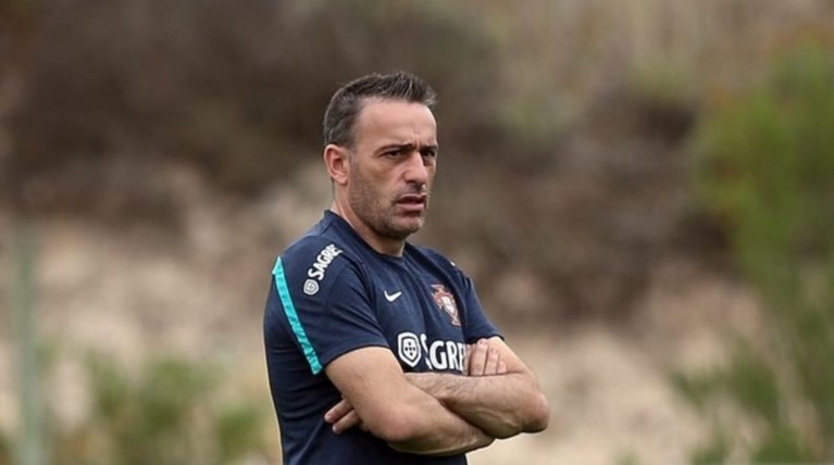 Ο πορτογάλος Πάουλο Μπέντο είναι ο νέος προπονητής του Ολυμπιακού