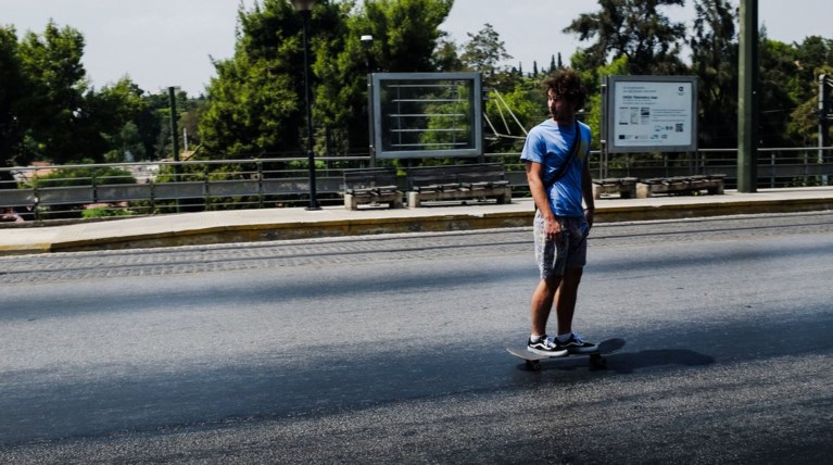 Αδειασε η πόλη. Πού πήγαν όλοι;