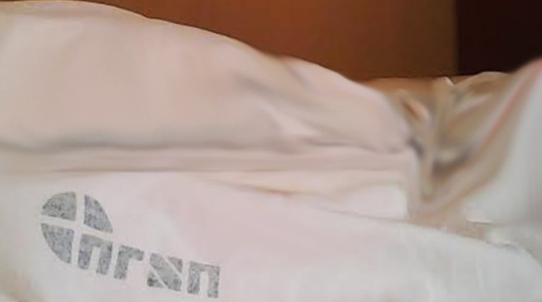 Βρήκαν σε ξενοδοχείο κλεμμένα σεντόνια από το νοσοκομείο του Ριο