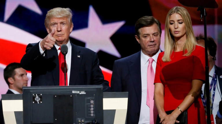 Παραιτήθηκε ο διευθυντής της προεκλογικής εκστρατείας του Τραμπ