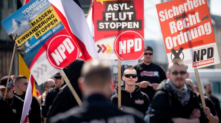 Die Welt: 100 ακροδεξιές συναυλίες στη Γερμανία σε 6 μήνες