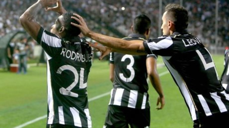 Πανηγυρική πρόκριση του ΠΑΟΚ: Νίκησε 2-0 τη Δυναμό Τιφλίδας