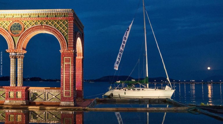 Η πιο φανταγμαγορική Οπερα με 30 χιλ ανακυκλώσιμα κουτιά είναι στην Πρέβεζα