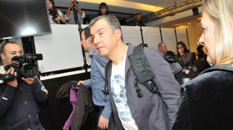 Θεοδωράκης: "Γιατί χαίρεται ο κόσμος & χαμογελά πληρώνοντας ΕΝΦΙΑ;"