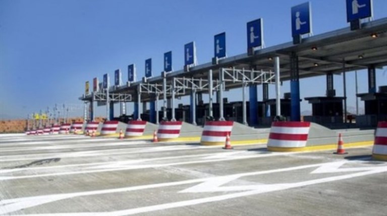Επιδρομή του Ρουβίκωνα στα διόδια στο Κιάτο
