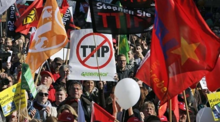 Μετά τη Γερμανία και η Γαλλία βάζει «πάγο» στην ΤΤΙP