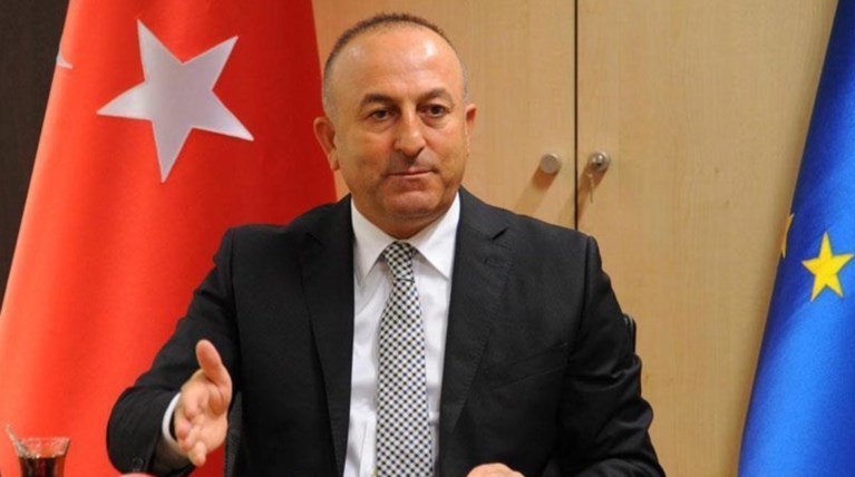 Τσαβούσογλου: Χωρίς βίζα δεν υπάρχει συμφωνία για το προσφυγικό