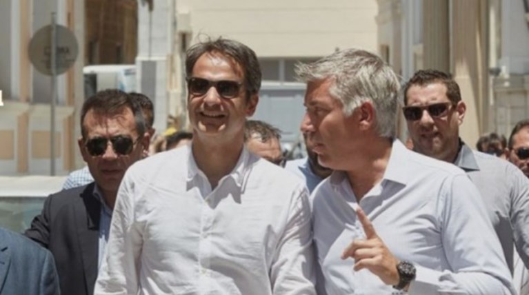 Μητσοτάκης στη Νεμέα: Η χώρα βουλιάζει θεσμικά, χρειάζεται πολιτική αλλαγή