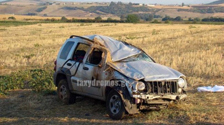 Φρικτό τροχαίο με μάνα και δύο παιδιά στο Βελεστίνο