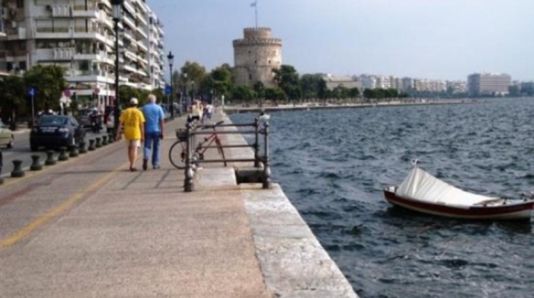 Μυστήριο με τη βουτιά θανάτου στον Θερμαϊκό